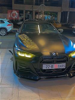 بی ئێم دەبڵیو 4 سیریەس